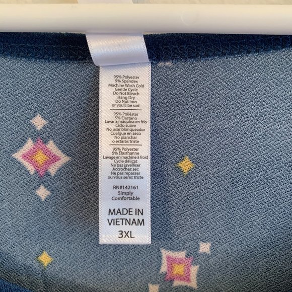 LuLaRoe Lynnae 3XL - Picture 3 of 3